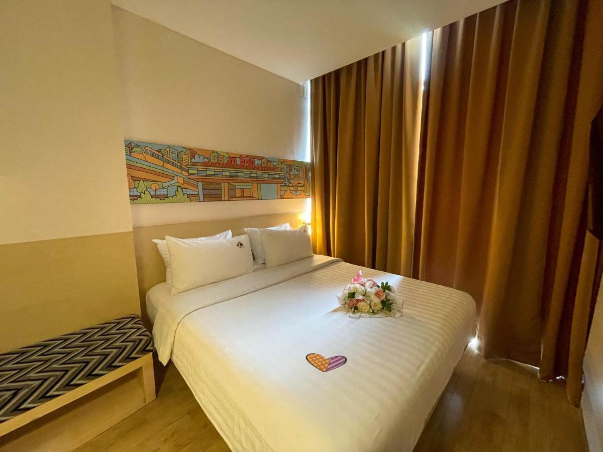 Hotel Maxone Premier Melawai Yakarta Habitación foto